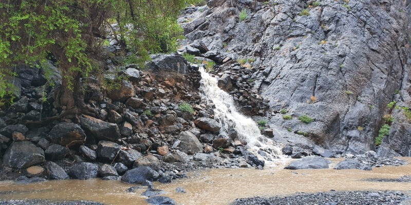 Tanuf waterfall
