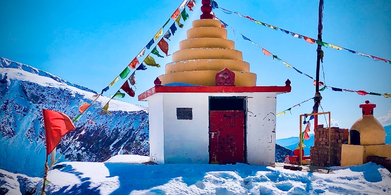 Temple on the way to Rohtang Pass